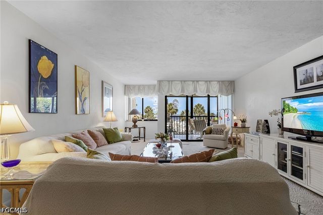 4821 S Landings DR 205, Fort Myers, FL 33919