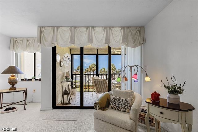 4821 S Landings DR 205, Fort Myers, FL 33919