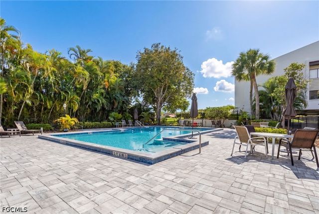 4821 S Landings DR 205, Fort Myers, FL 33919