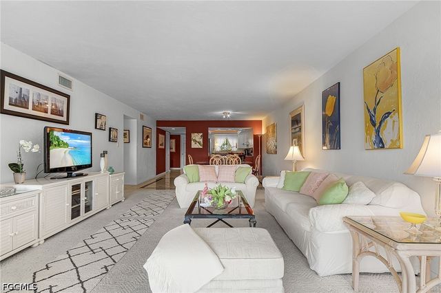 4821 S Landings DR 205, Fort Myers, FL 33919