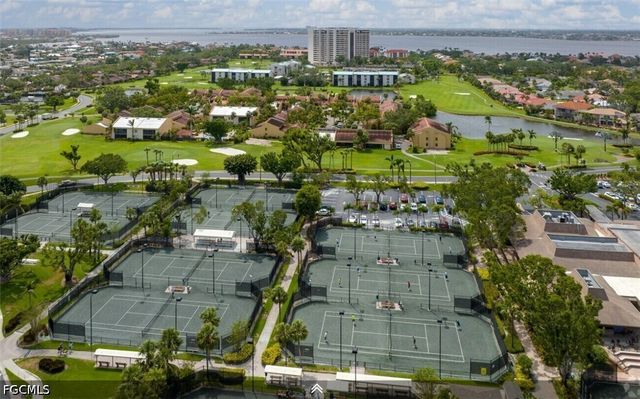 4821 S Landings DR 205, Fort Myers, FL 33919