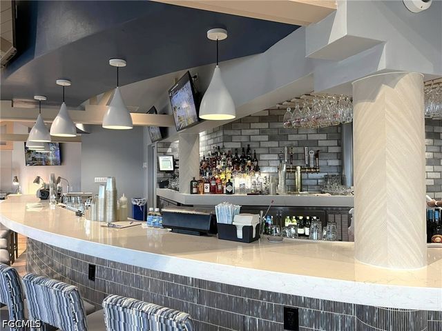 4821 S Landings DR 205, Fort Myers, FL 33919