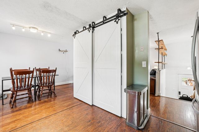 3076 Featherstone Drive, Burlington, KY 41005