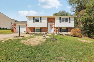 3076 Featherstone Drive, Burlington, KY 41005