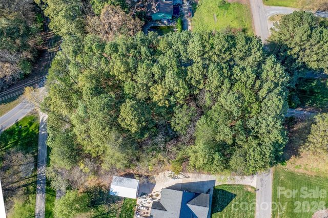 0000 Pine Harbor Drive, Denver, NC 28037