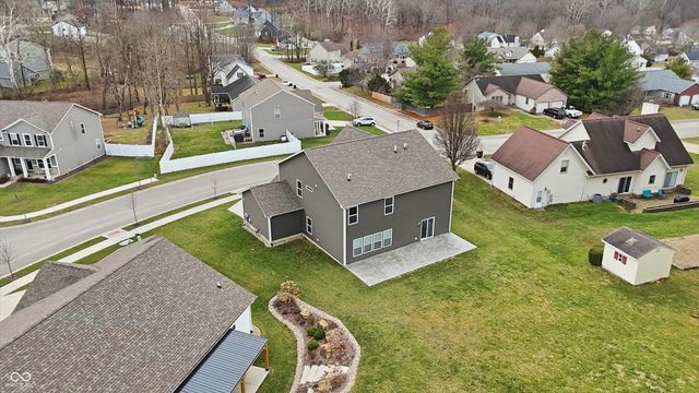 701 N Abigail Lane, Ellettsville, IN 47429