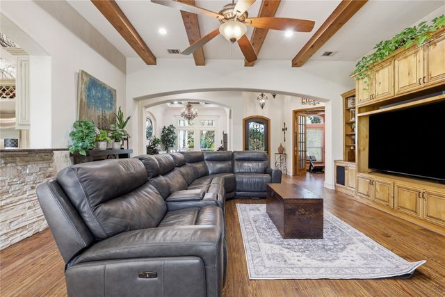 8220 Plum Creek Trail, Burleson, TX 76028
