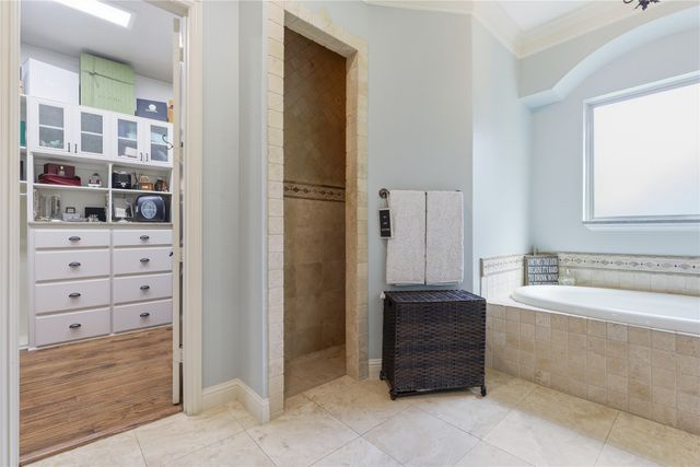 8220 Plum Creek Trail, Burleson, TX 76028
