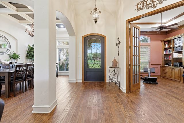 8220 Plum Creek Trail, Burleson, TX 76028