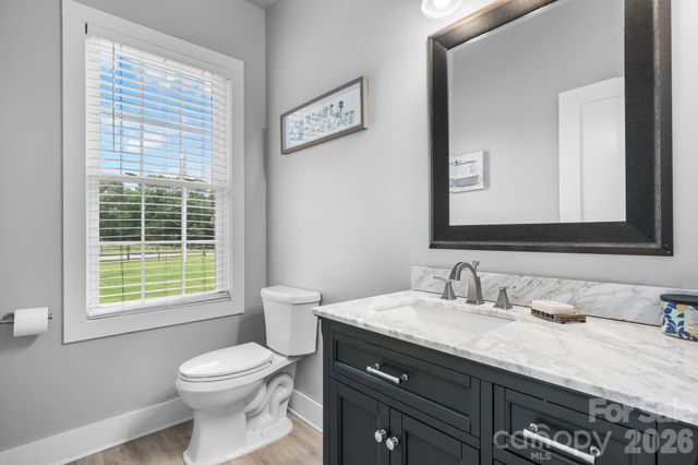 1100 Rainbow Drive, Mount Holly, NC 28120