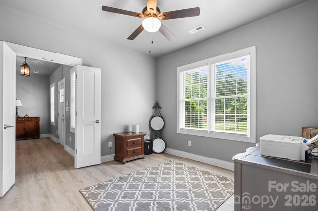 1100 Rainbow Drive, Mount Holly, NC 28120