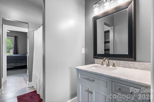 1100 Rainbow Drive, Mount Holly, NC 28120