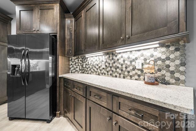 1100 Rainbow Drive, Mount Holly, NC 28120