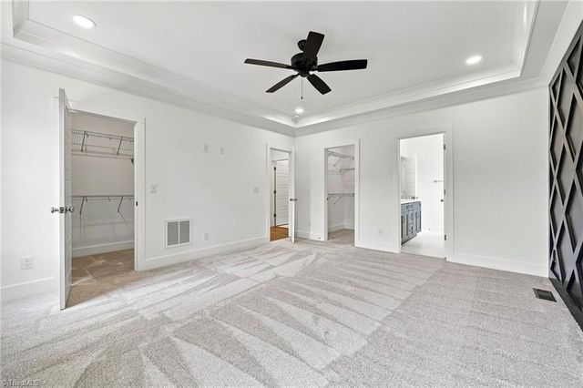 377 Lenalan Drive, Lexington, NC 27295