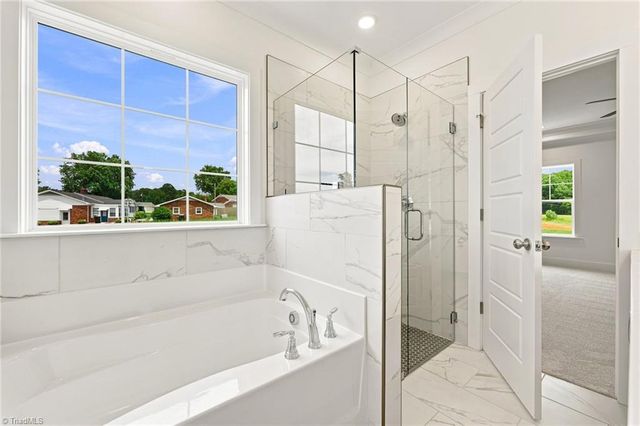 377 Lenalan Drive, Lexington, NC 27295