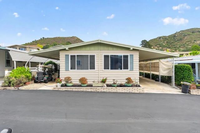 4650 Dulin Road SPC 100, Fallbrook, CA 92028