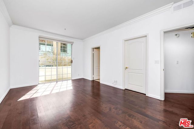 10630 Eastborne Avenue 203, Los Angeles, CA 90024