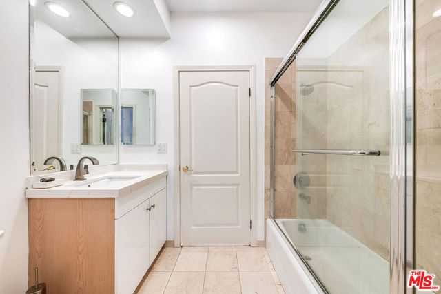 10630 Eastborne Avenue 203, Los Angeles, CA 90024