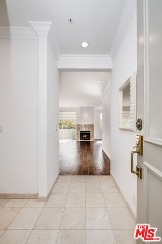 10630 Eastborne Avenue 203, Los Angeles, CA 90024