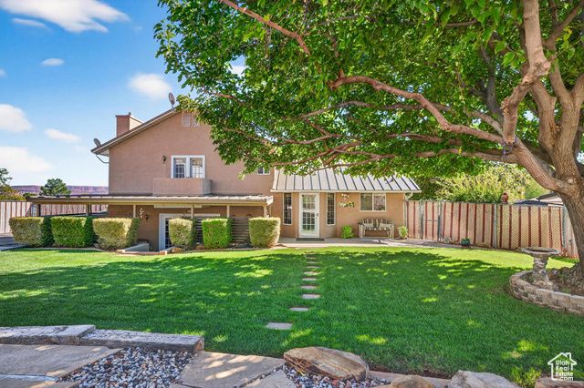 1045 HEMLOCK CIR, St. George, UT 84790