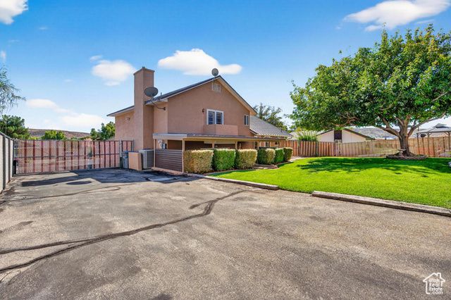 1045 HEMLOCK CIR, St. George, UT 84790