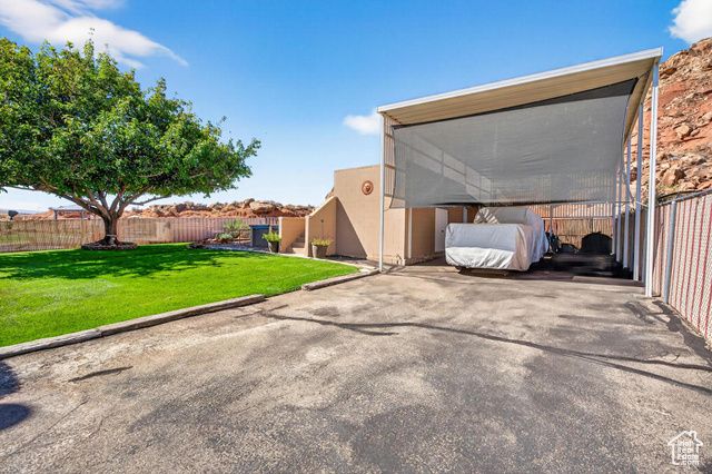 1045 HEMLOCK CIR, St. George, UT 84790
