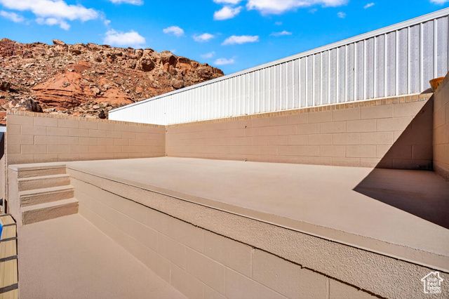 1045 HEMLOCK CIR, St. George, UT 84790