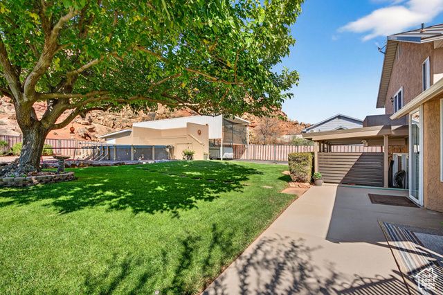 1045 HEMLOCK CIR, St. George, UT 84790