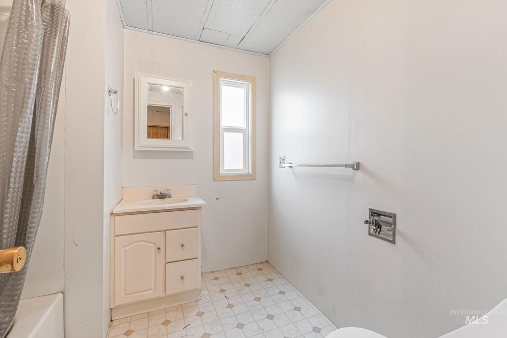 3948 Adams St Trlr 11, Garden City, ID 83714 photo 19