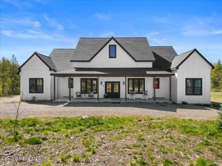 258 Satchel Dr, Spirit Lake, ID 83869