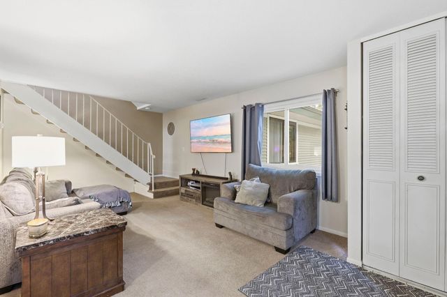 2779 Upland Court, Plymouth, MN 55447