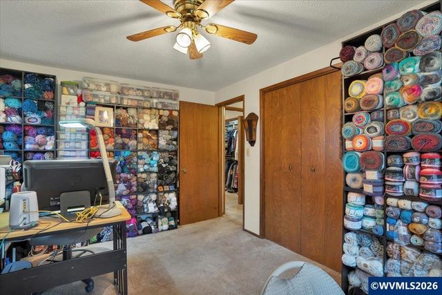 989 SW Hunter St, Dallas, OR 97338