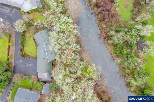 989 SW Hunter St, Dallas, OR 97338