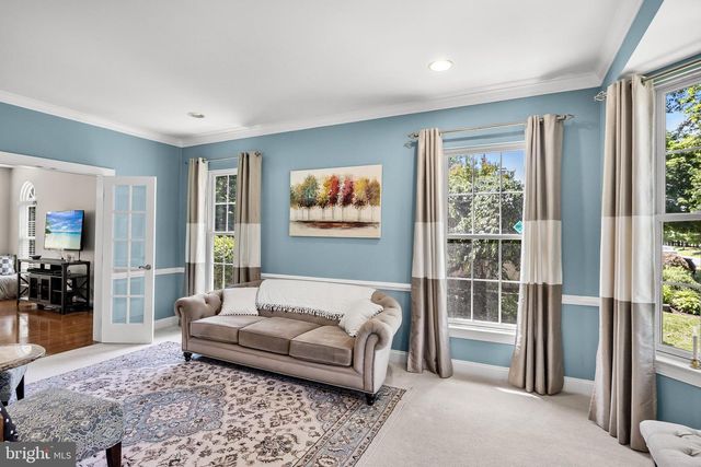 396 E 3RD ST, Moorestown, NJ 08057
