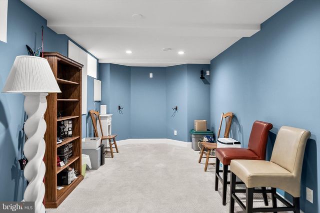 396 E 3RD ST, Moorestown, NJ 08057