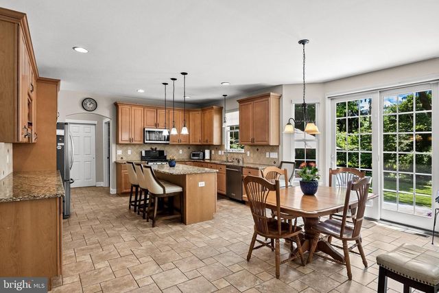 396 E 3RD ST, Moorestown, NJ 08057
