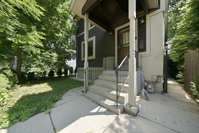 1735 Grey Avenue, Evanston, IL 60201