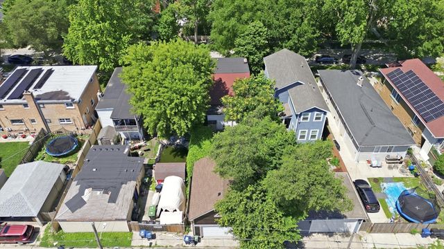 1735 Grey Avenue, Evanston, IL 60201