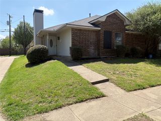 309 Bryant Lane, Cedar Hill, TX 75104