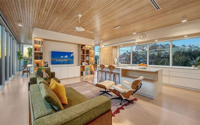 1401 KENILWORTH STREET, Sarasota, FL 34231