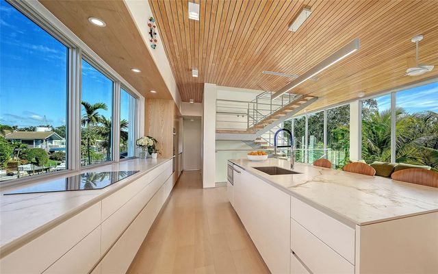 1401 KENILWORTH STREET, Sarasota, FL 34231