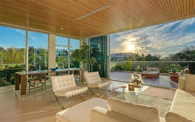 1401 KENILWORTH STREET, Sarasota, FL 34231