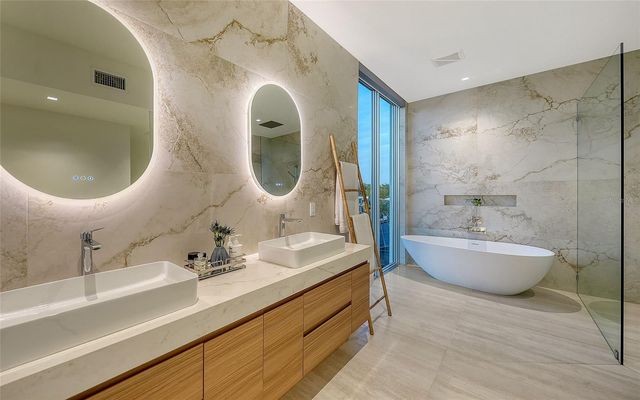 1401 KENILWORTH STREET, Sarasota, FL 34231