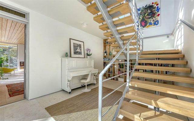 1401 KENILWORTH STREET, Sarasota, FL 34231