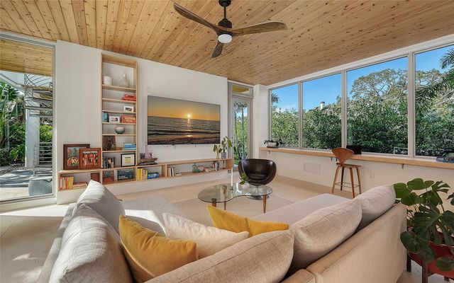 1401 KENILWORTH STREET, Sarasota, FL 34231