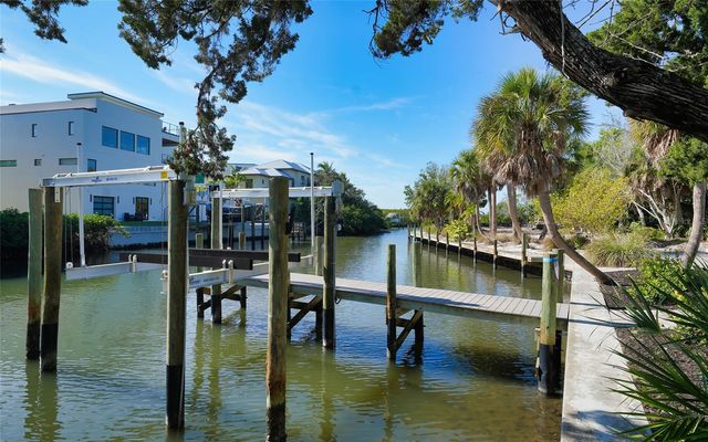 1401 KENILWORTH STREET, Sarasota, FL 34231