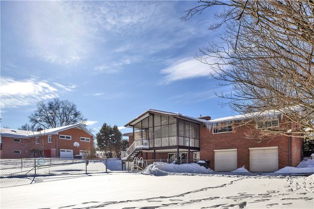 9342 Springfield Drive, Mccandless, PA 15101