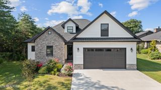126 Elokwa Way, Loudon, TN 37774