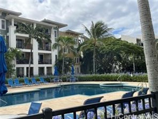 520 Lunalilo Home Road 8225, Honolulu, HI 96825