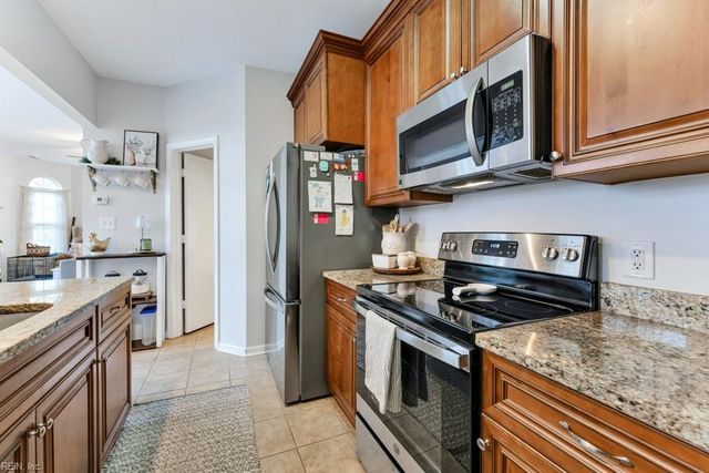 1303 Tigertail DR, Chesapeake, VA 23320